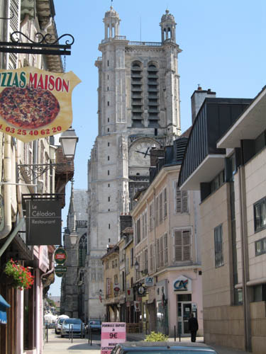 troyes